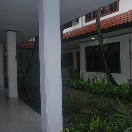 Sadinah Sahid Josodipuro Hotel Colomadu Buitenkant foto